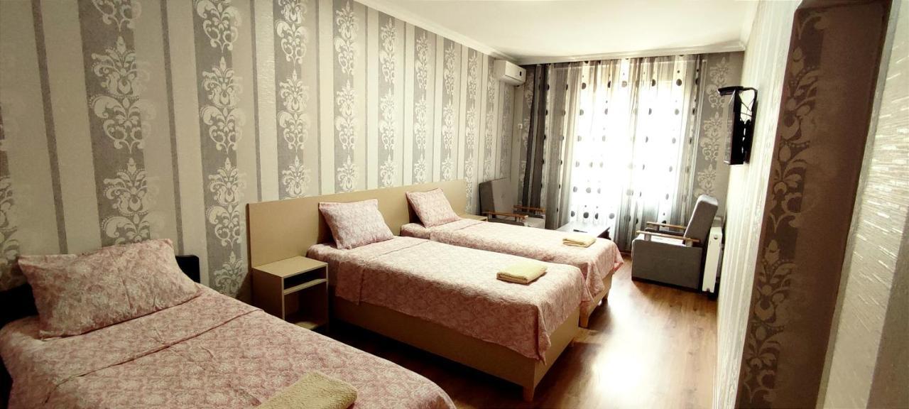 Hotel Venus Tiflis Exterior foto