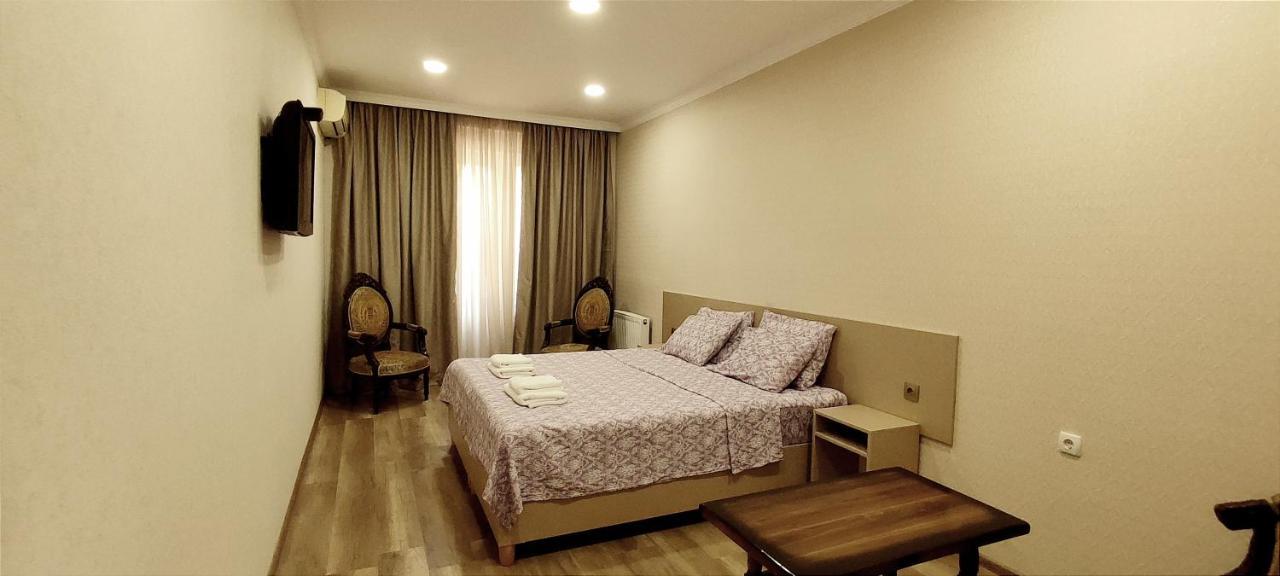 Hotel Venus Tiflis Exterior foto
