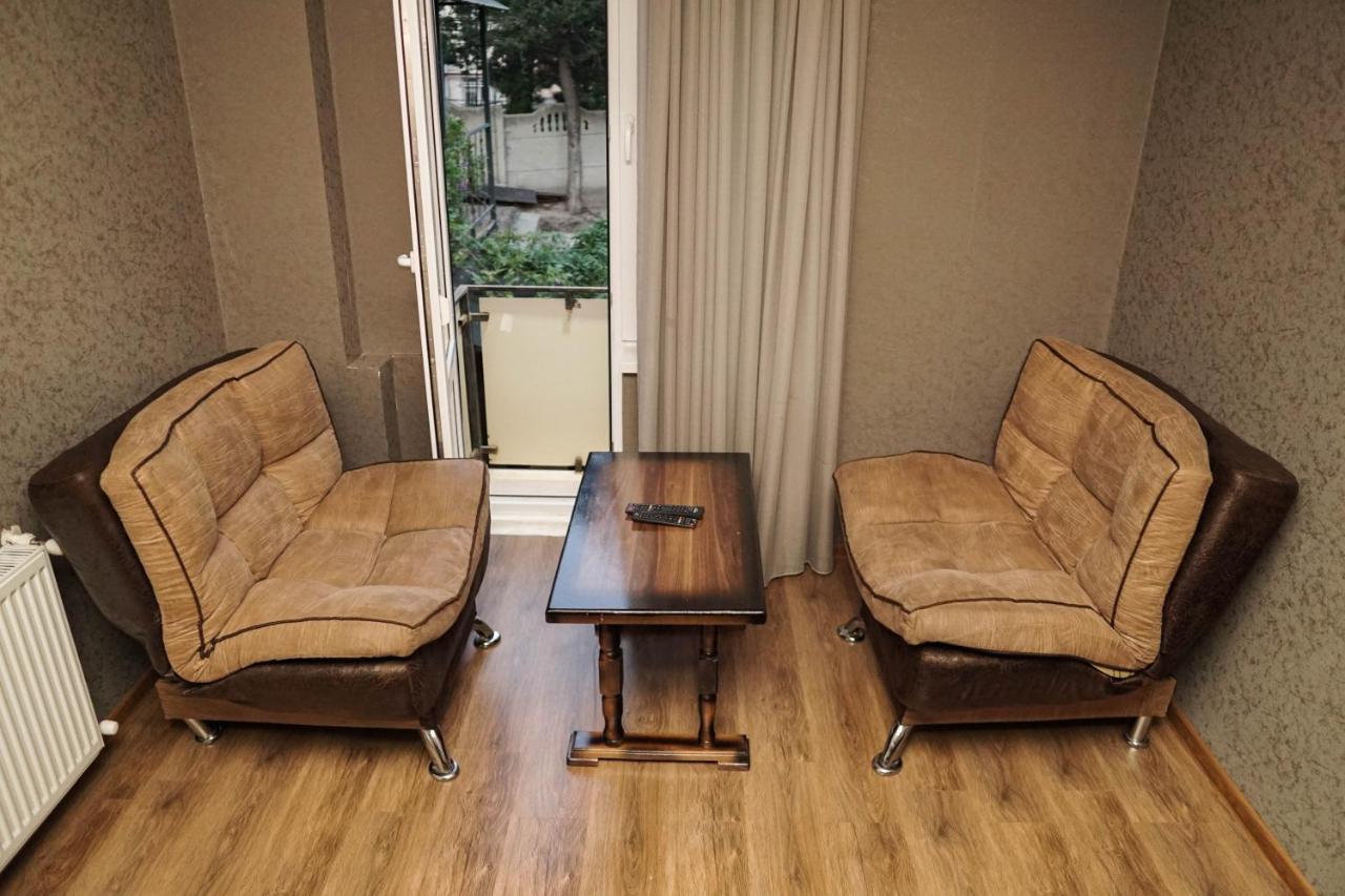 Hotel Venus Tiflis Exterior foto
