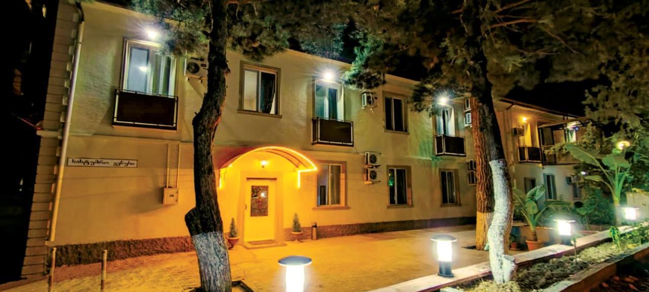 Hotel Venus Tiflis Exterior foto